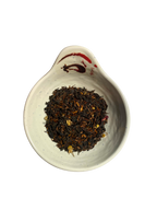 Rooibush og Ceylon Te med Hibiscus og Kamille